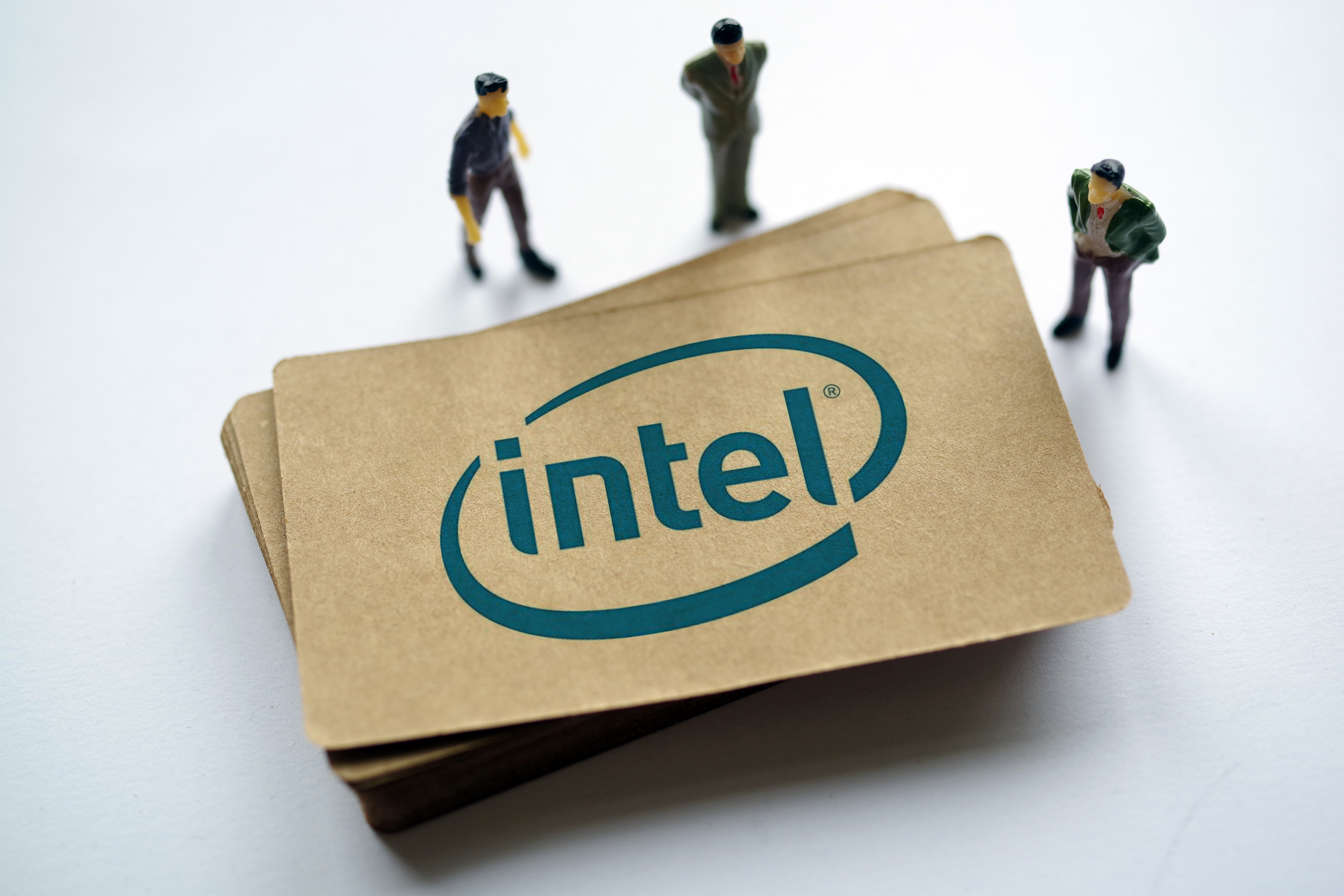Intel dumps its home: memory chips sold to Hynix for $9 billion